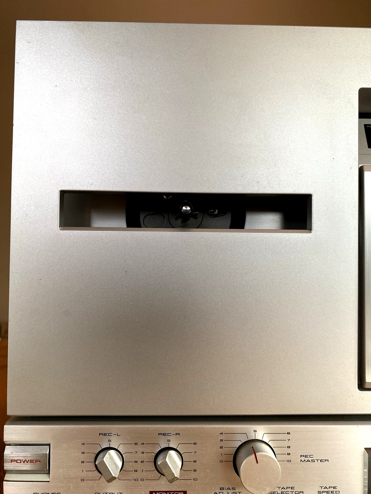 Akai GX-77 Stereo Reel to Reel Tape Recorder TESTED Working & Cosmetically 9.5