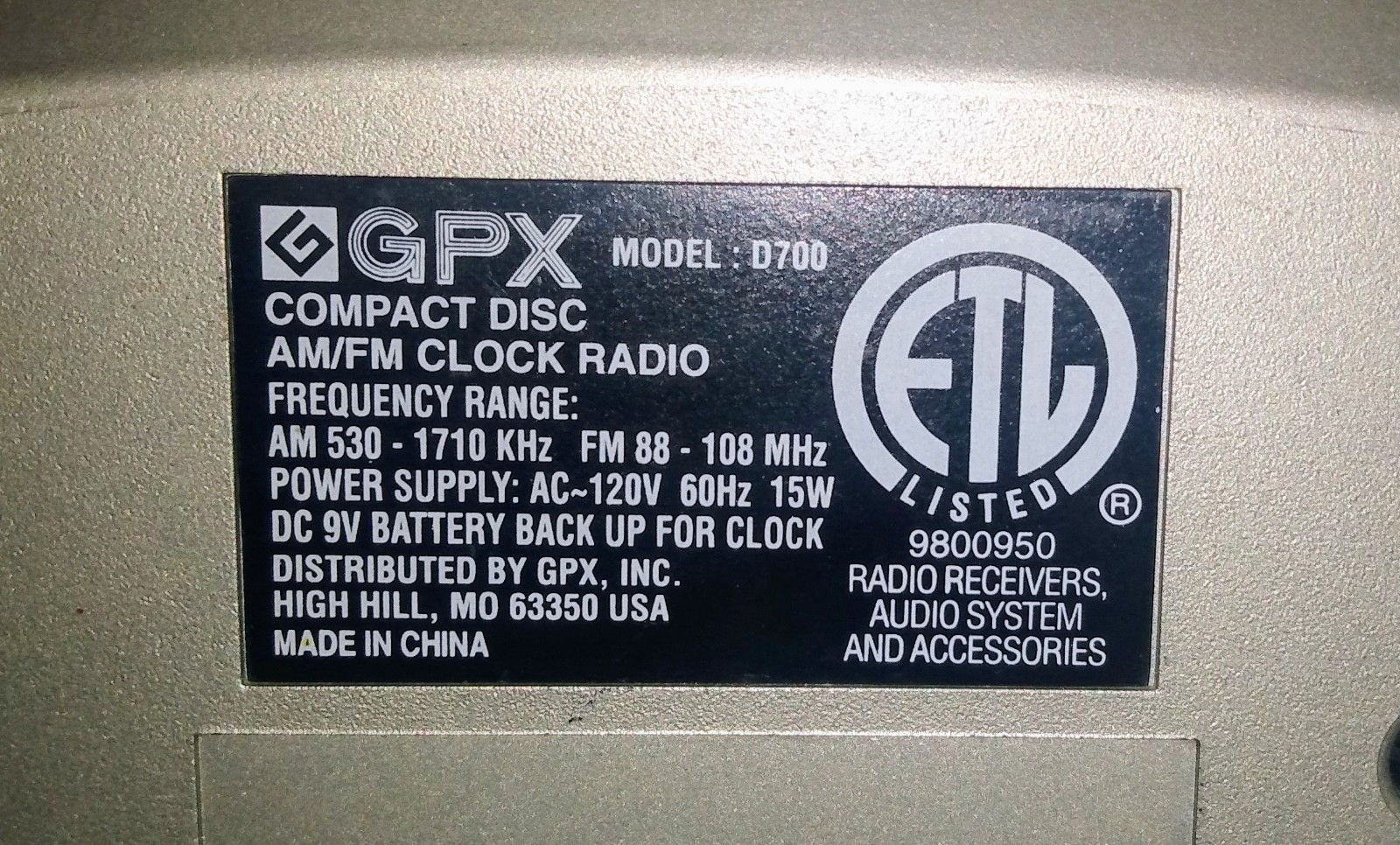 Vintage GPX CD COMPACT DISC AM/FM CLOCK RADIO D-700 SILVER GOOD WORKING COND