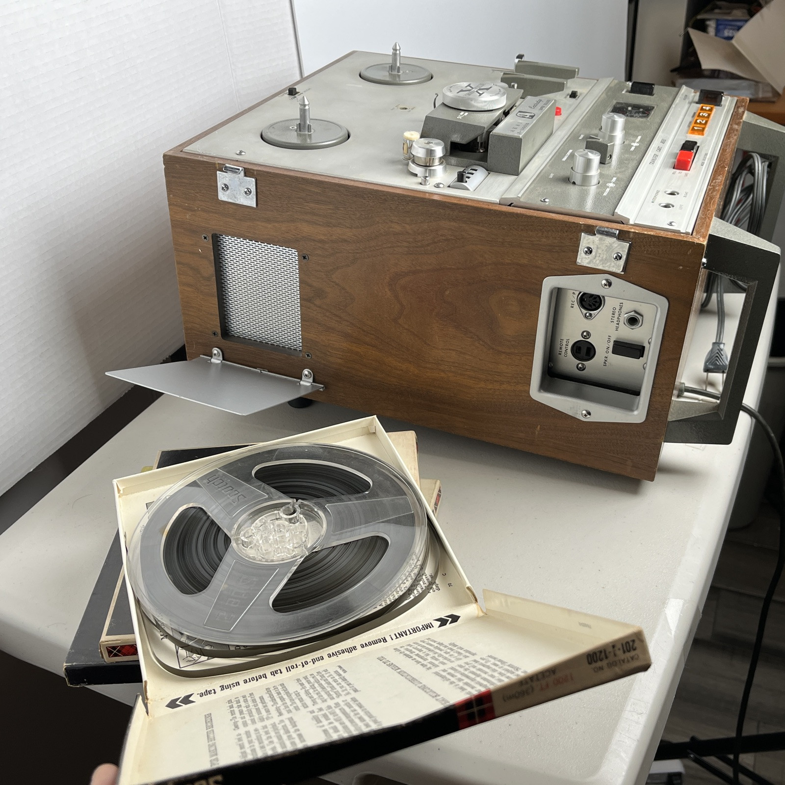 Akai X-1800SD Reel to Reel 8 Track Recorder Super Deluxe + 4 Reels TESTED READ