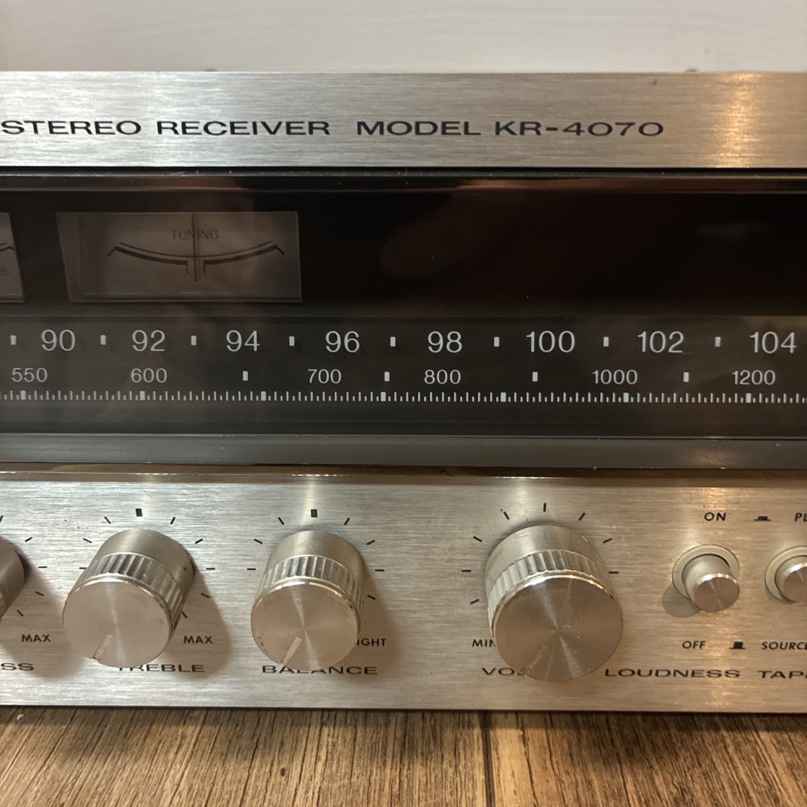 CLEAN KENWOOD KR-4070 STEREO RECEIVER PARTS/REPAIR 1978 PLEASE READ