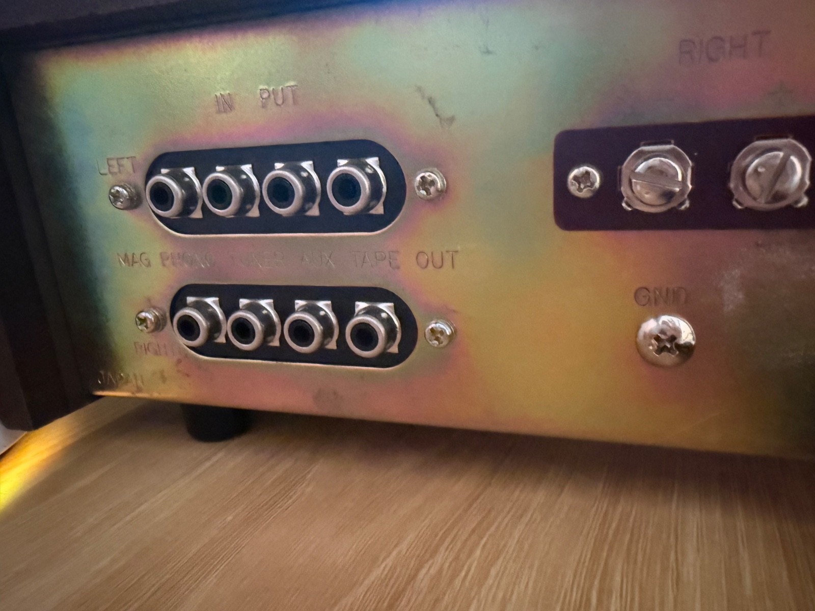 VINTAGE Philmore Sa-2500 Stereo Amplifier, silver/wood grain, NEW IN OPEN BOX
