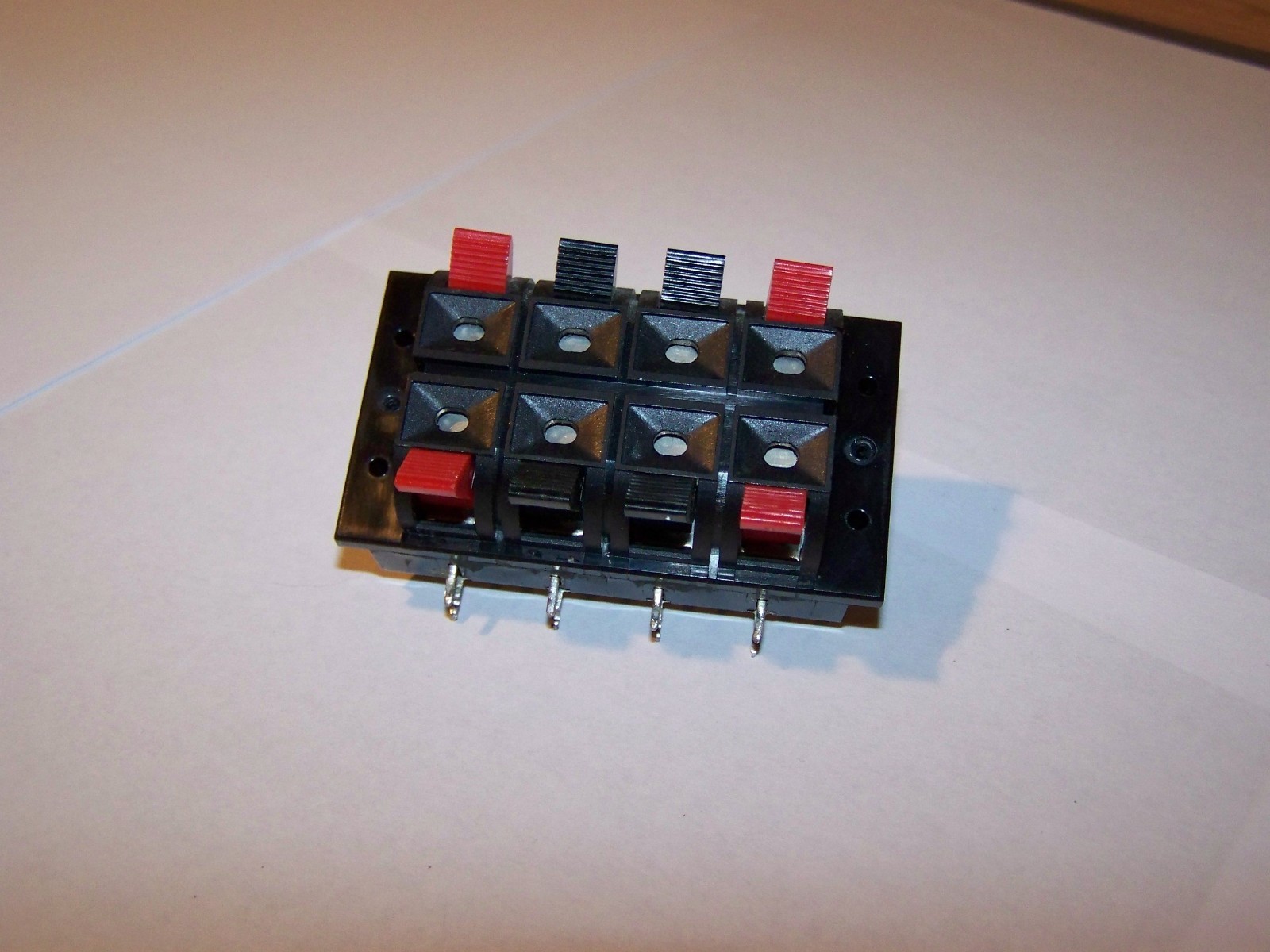 Pioneer SX-3700 Speaker Output Assembly AKE-044