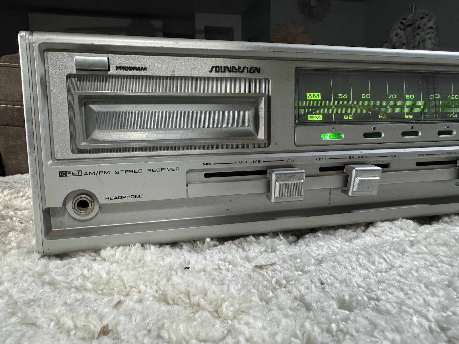 Vintage Soundesign 4411 AMFM Radio Stereo 8 Track Cassette Player Tested Working