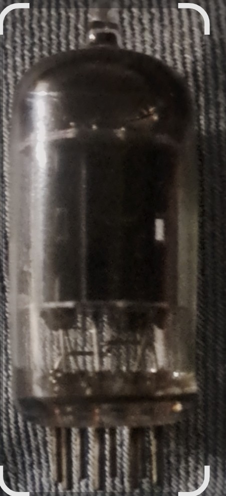 Pair 2 RCA 12AX7 tubes black plate Test strong Hickok 539C US 1950s D bar getter
