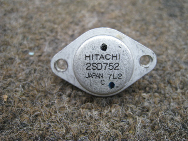 HITACHI 2SD752 ORIGINAL NPN AUDIO OUTPUT TRANSISTOR