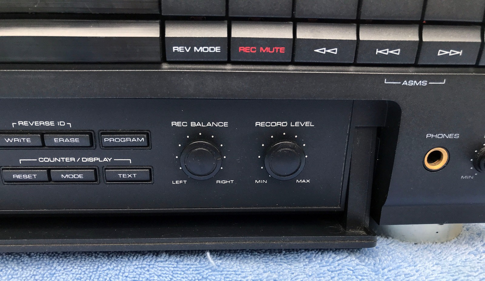 OPTIMUS DCT 2000 DCC DIGITAL COMPACT CASSETTE RECORDER/PLAYER W/EXTRAS