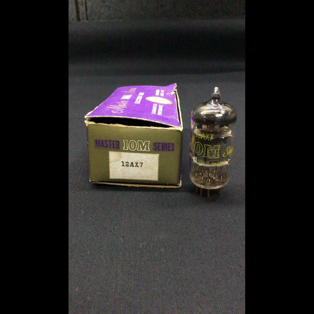 MULLARD Master Series 10M 12AX7 ECC83 Gold Pin Premium Vacuum Tube 4.9267