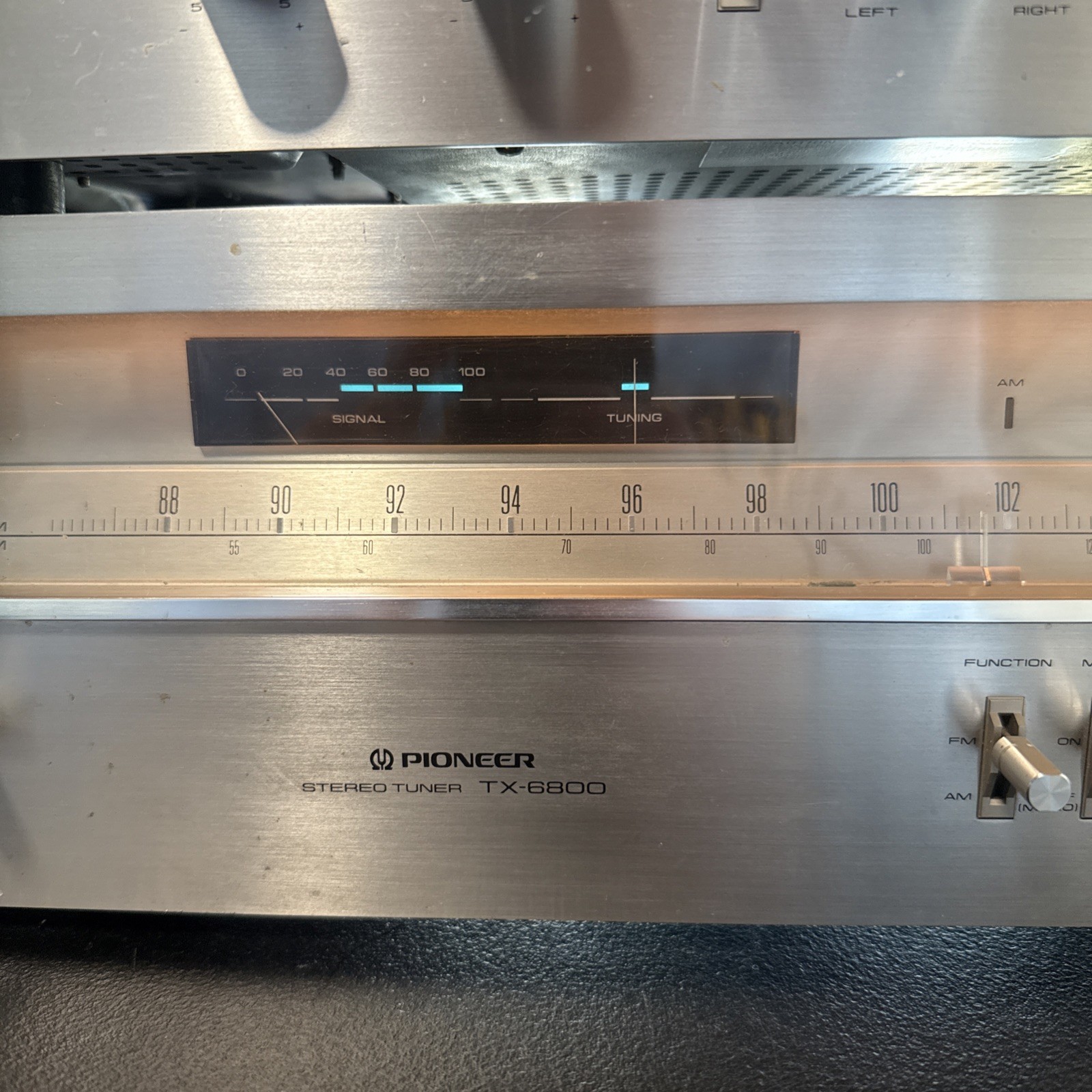 Pioneer SA-6800 Stereo Integrated Amplifier TX6800 TUNER