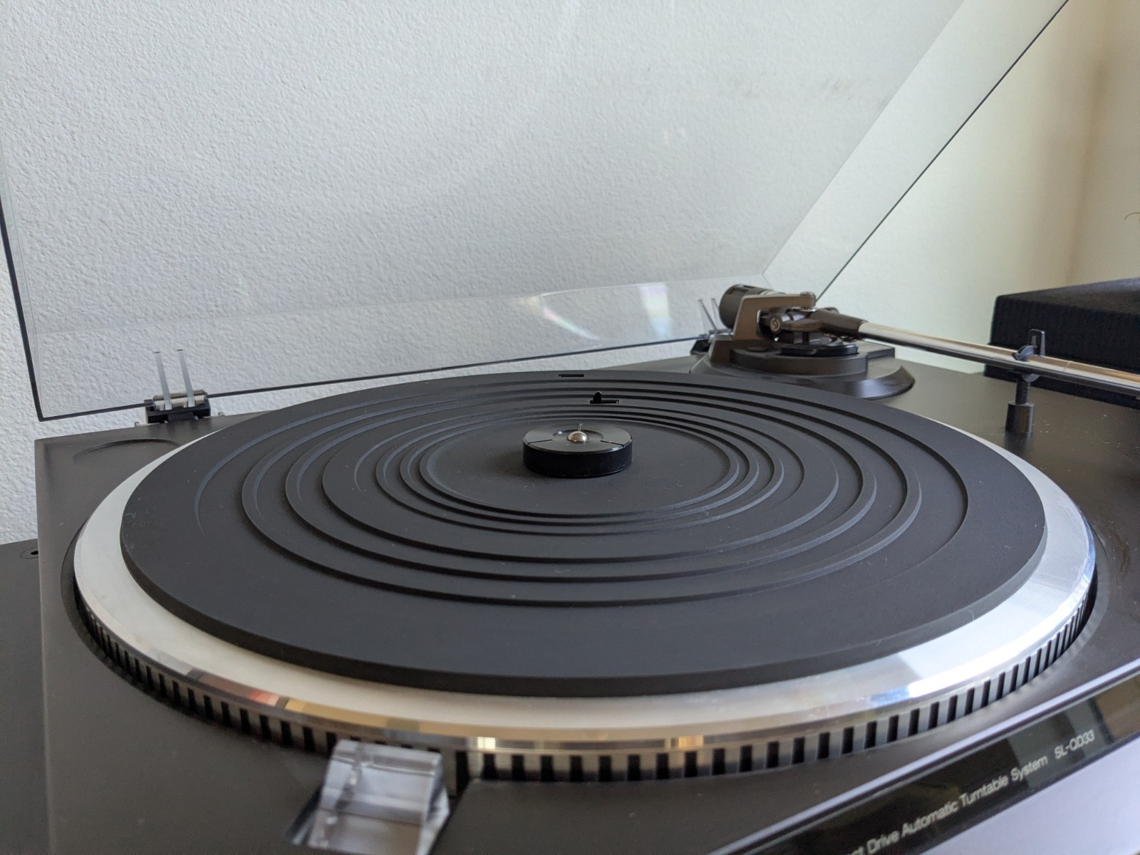 Vintage Technics SL-QD33 Quartz Direct Drive Auto Turntable Record Player Tested