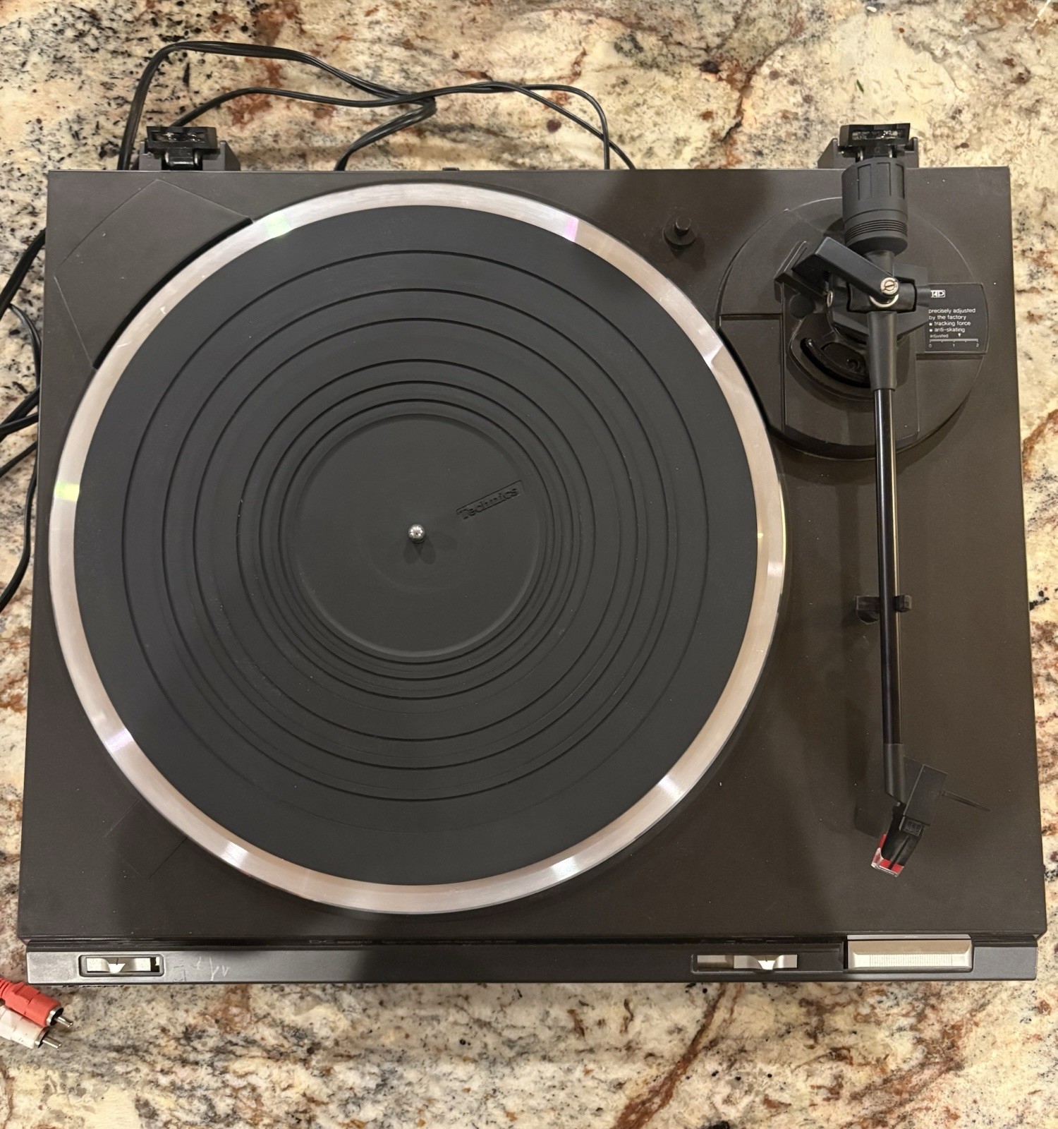 Technics SL-BD20 Belt Drive DC Servo Turntable Tested needs new stylus