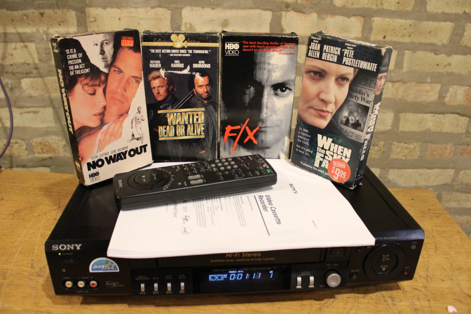 Sony SLV-688HF 4-Head Hi-Fi vcr gold plus w/remote & extra tested fully function