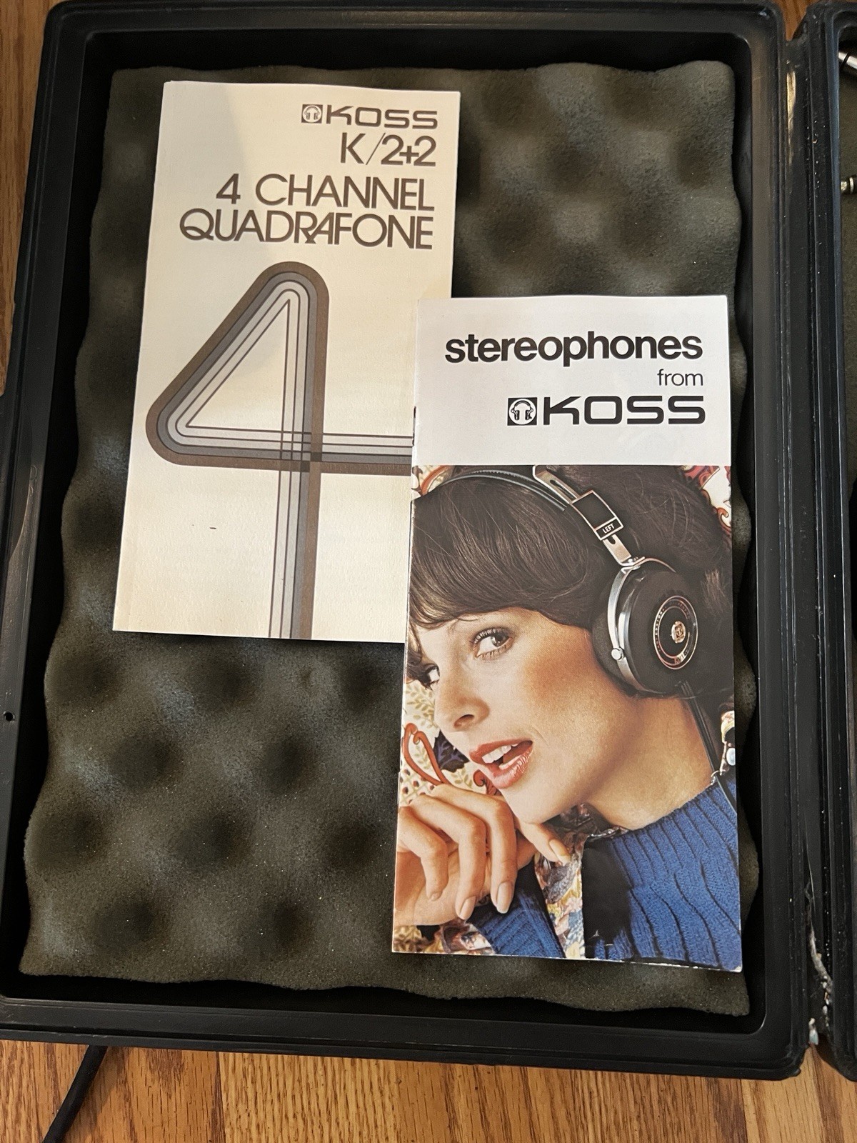 Vintage Koss K/2+2 Quadrafone 4-Channel Headphones COMPLETE WITH CASE & MANUALS