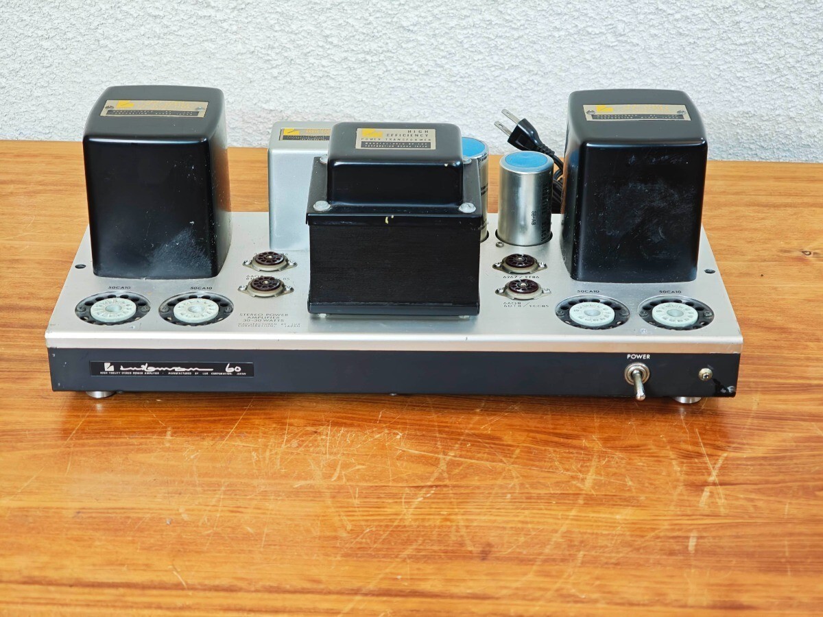 LUXMAN KMQ60 Tube Power Amplifier Stereo Untested For Parts or Repair