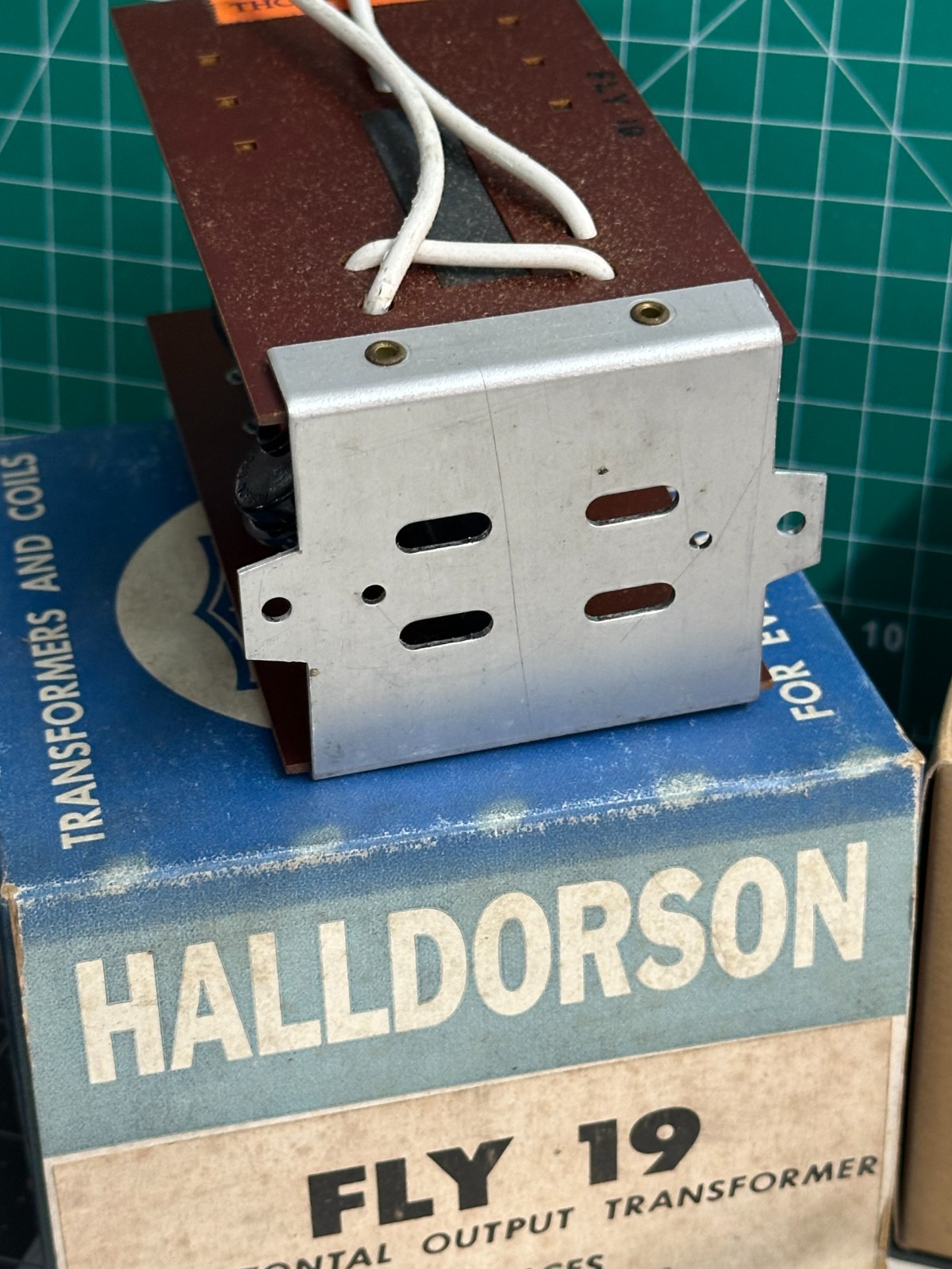 NOS Halldorson FLY-19 Transformer Horizontal Output GE RTO 146/-3 RTO-149