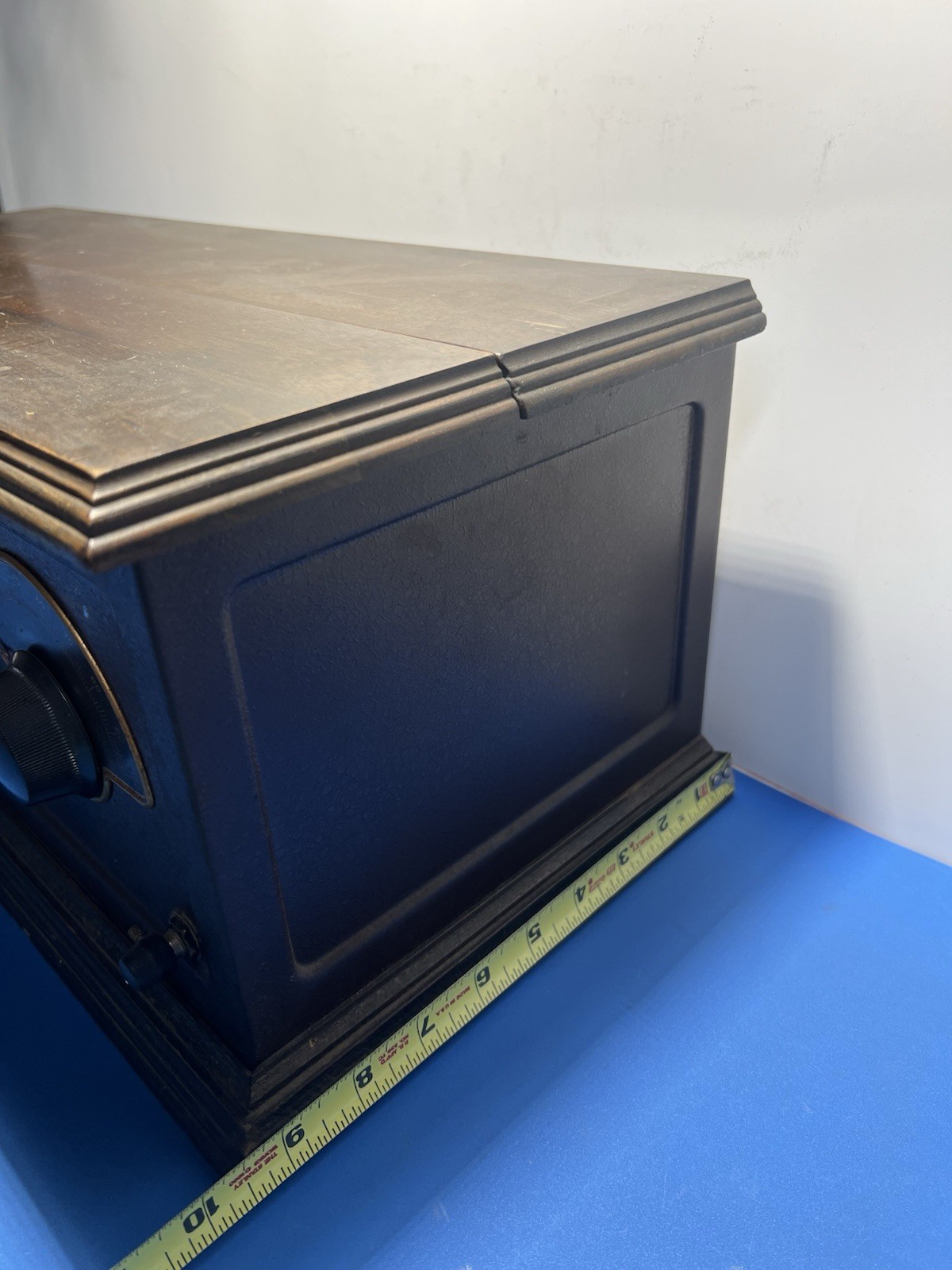 Antique, 1926 Stewart Warner Model 345 6 Tubes Battery Radio Untested