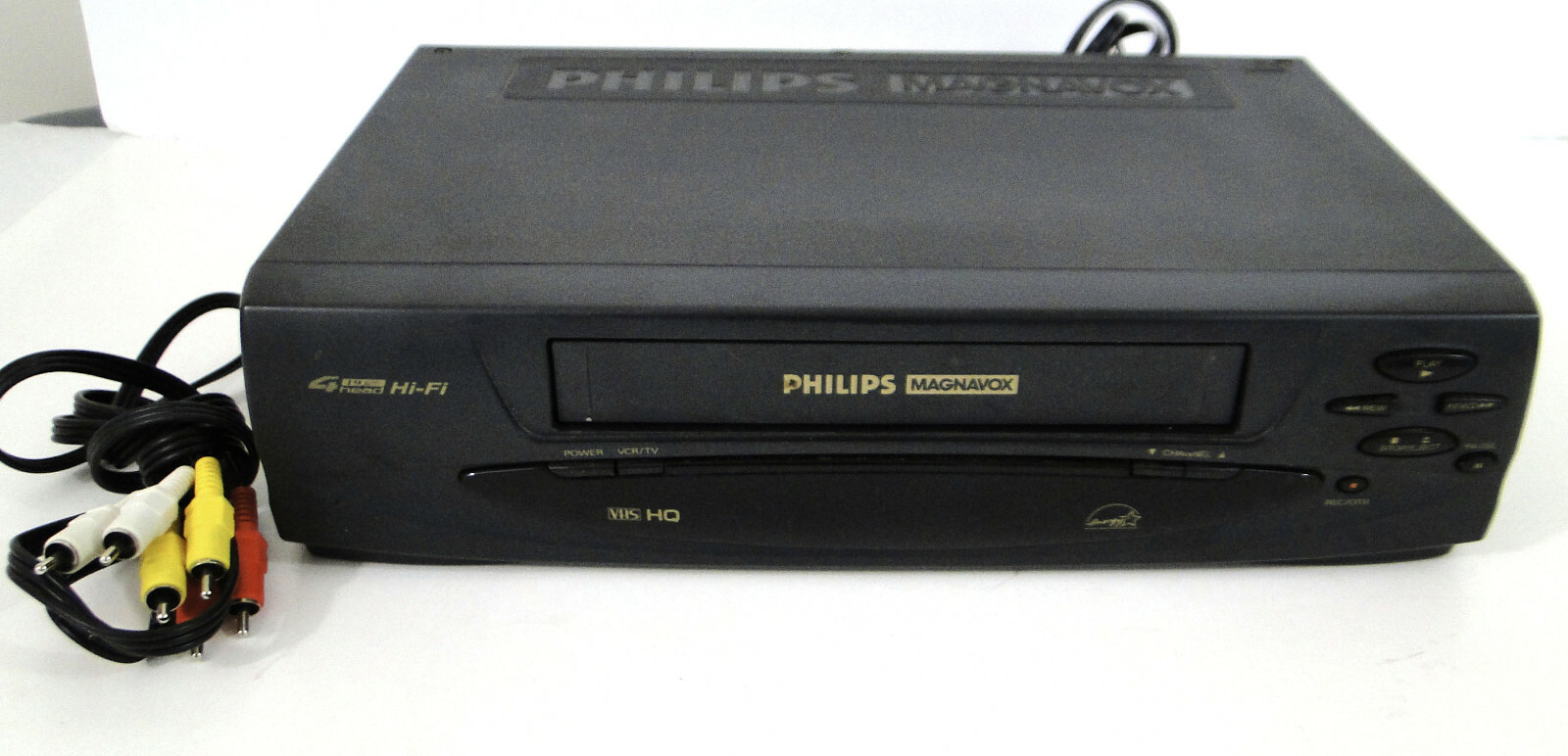 PHILIPS MAGNAVOX VRA611AT22 VHS VCR *No Remote* Tested & Cleaned A-1 w/cables
