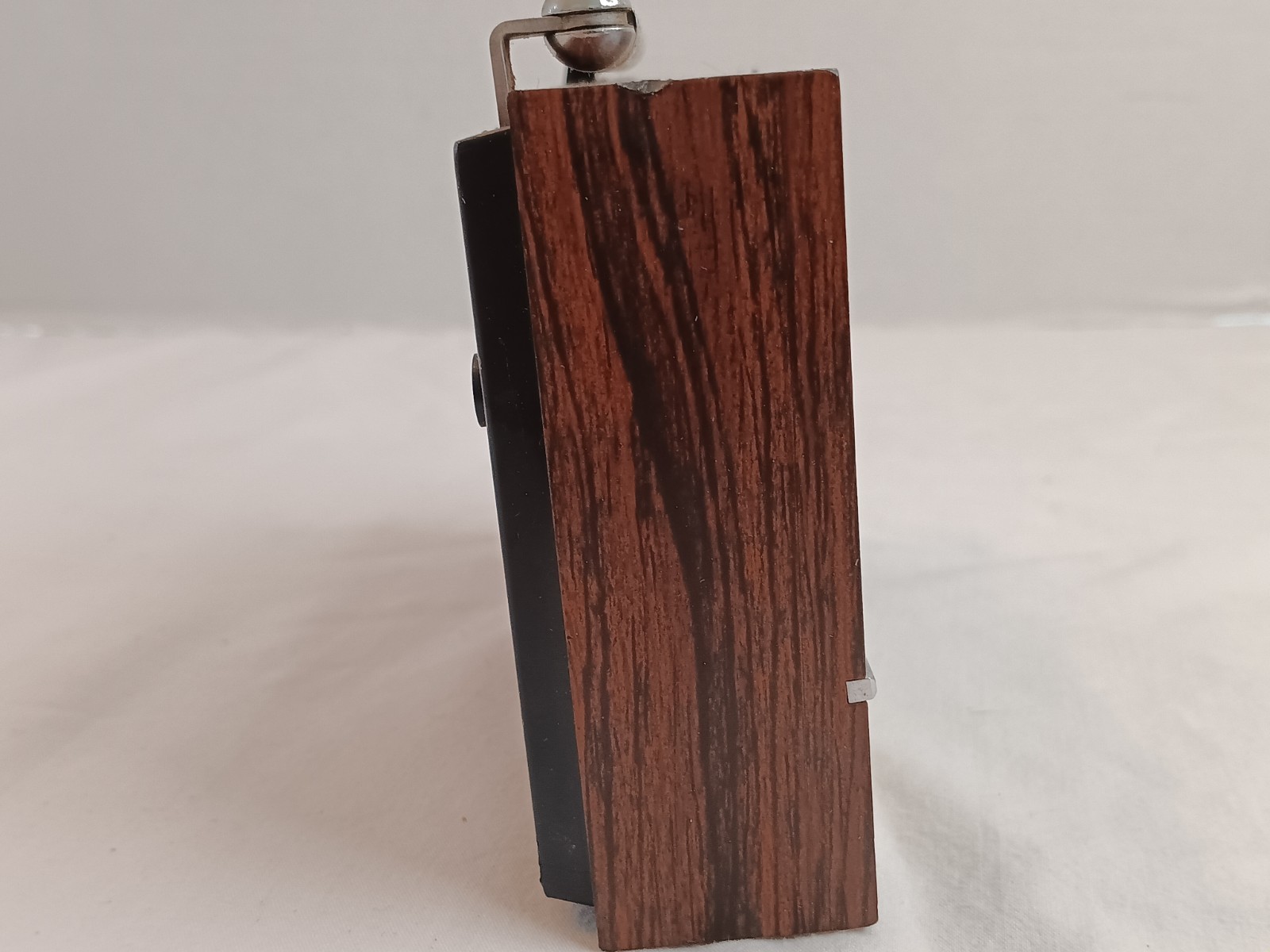 Realistic 12-152 Crystal Controlled Weatheradio Weatherband Tabletop Woodgrain