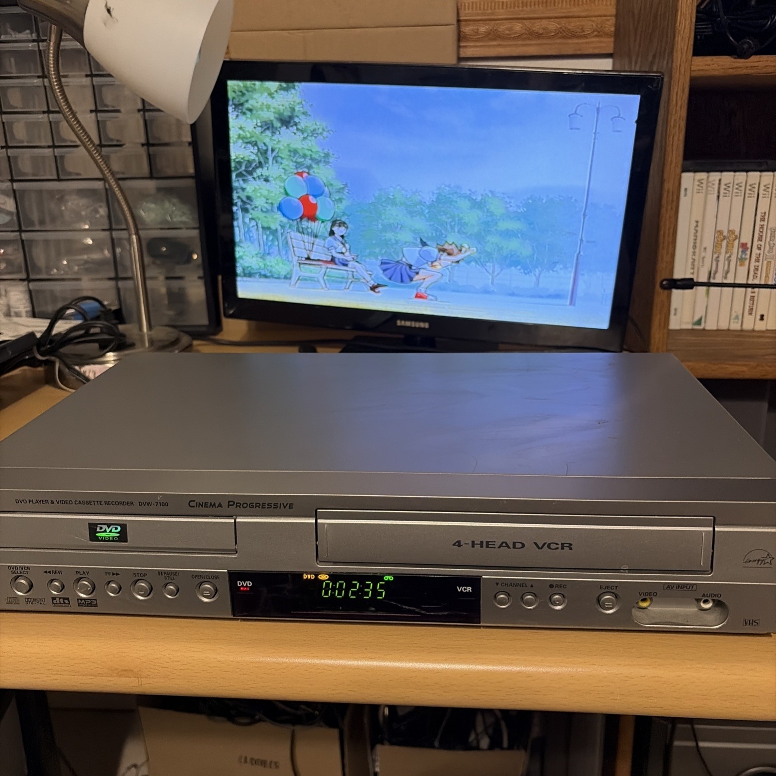 SANYO DVW-7100 VCR/DVD Combo Player 4-Head VHS & DVD Playback tested No Remote