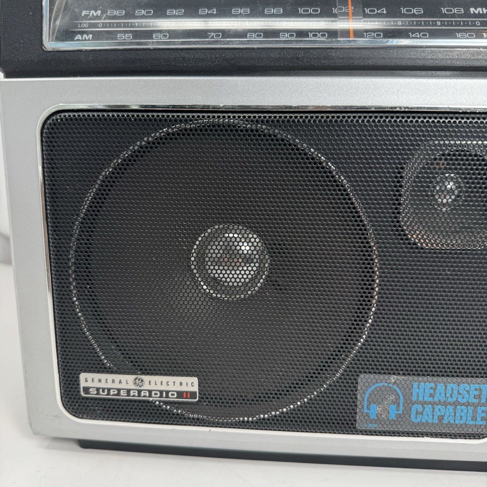 VINTAGE SUPERRADIOII GENERAL ELECTRIC 7-2885F GE LONG RANGE AM/FM TESTED WORKING