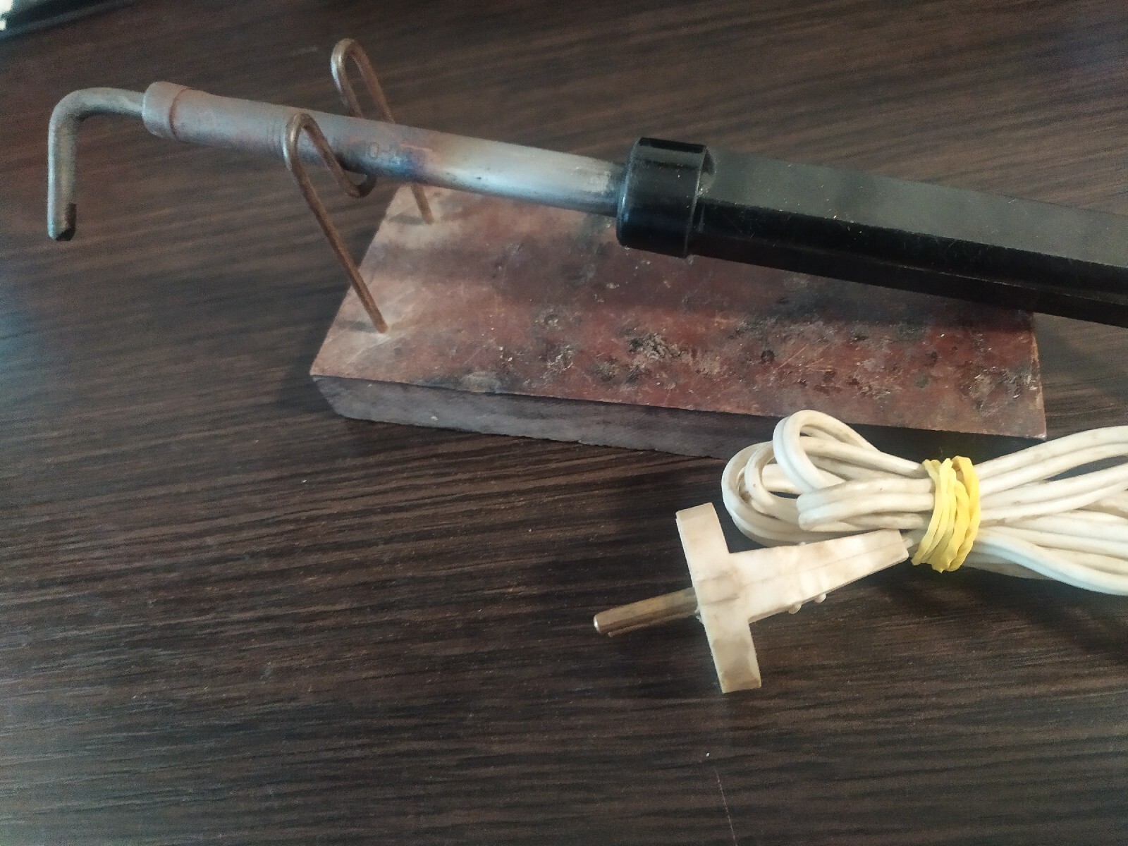 Soviet electric soldering iron. Working condition 1970-80 Made in USSR Vintage