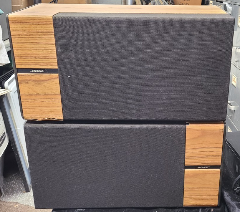 Pair of Vintage Bose 6.2 Stereo Everywhere Speaker System Speakers Wood Grain
