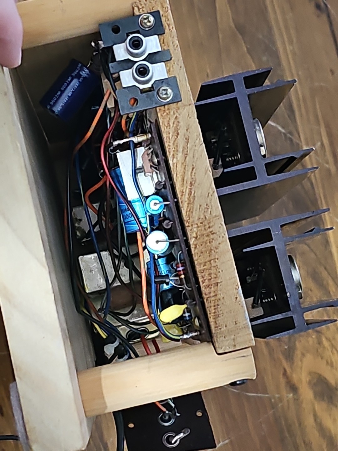 Vintage DIY Solid State Power Amplifier TO-3 Transistors Large Heatsinks AS-IS
