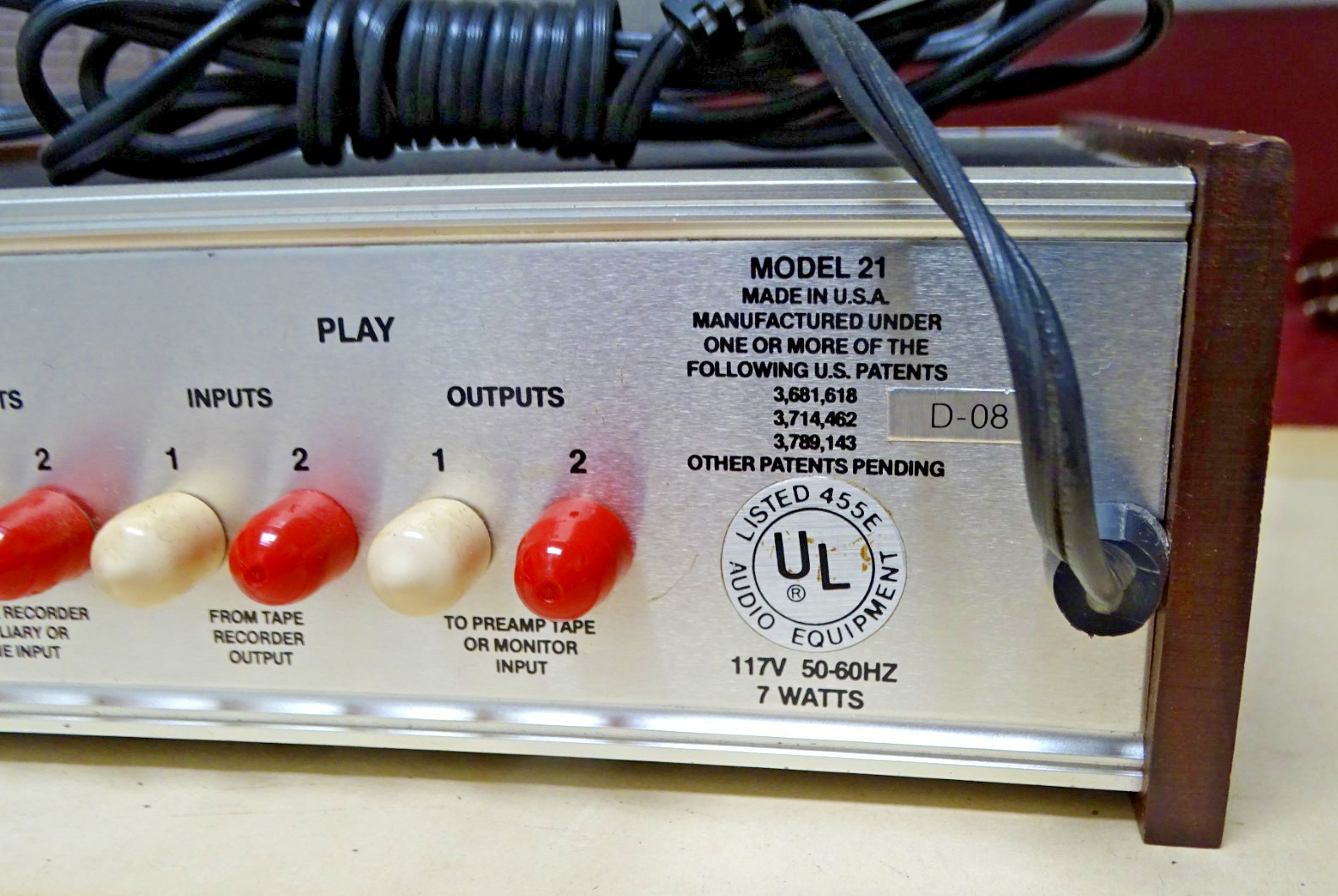 DBX 21 Disc/Tape Decoder Type II Noise Reduction Unit