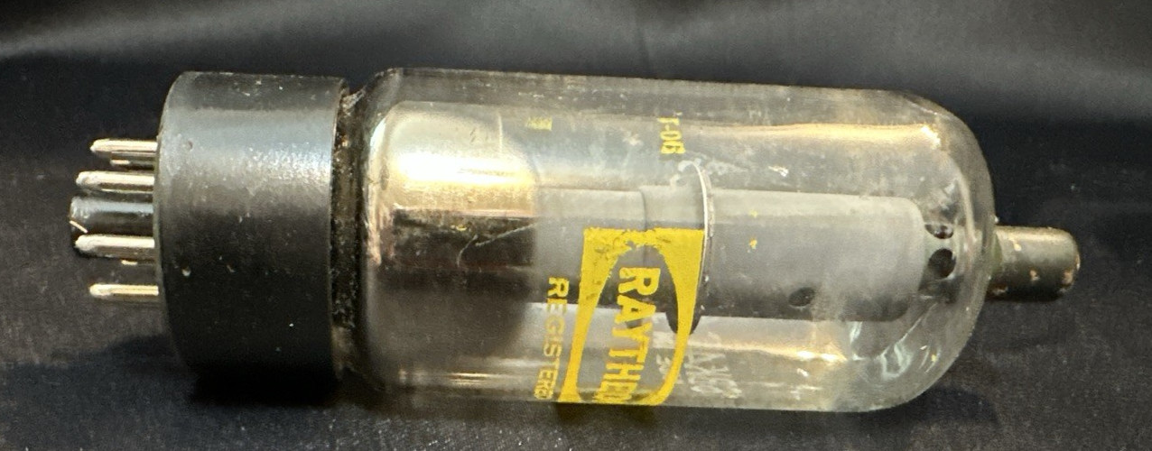 Vintage Raytheon 6BK4C/6EL4A Electronic Tubes Lot Of 3 NOS In Original Boxes