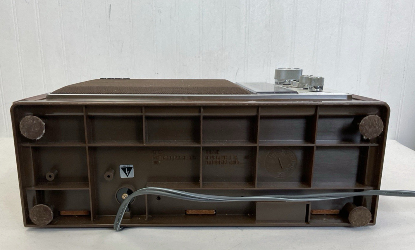 Vintage Sony Model No. ICF-9740W AM/FM Radio | Tested and Works
