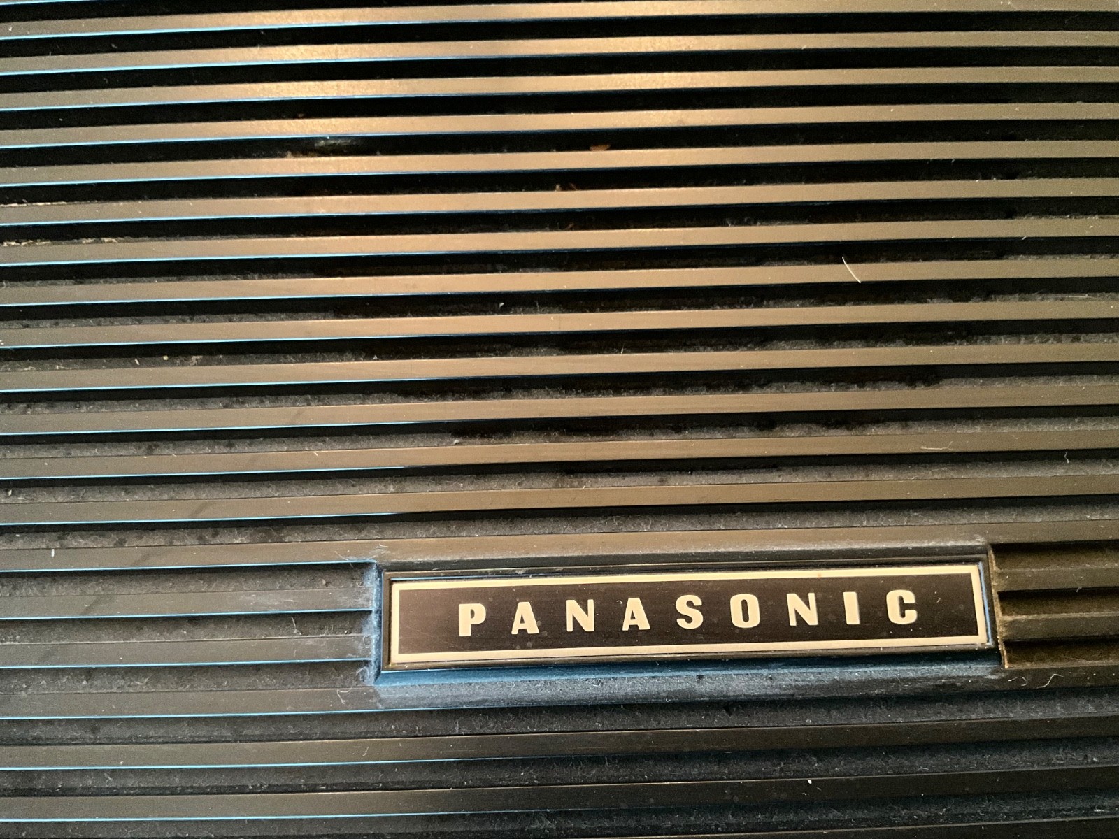 Vintage Panasonic SG-635 Portable Stereo Record Player Phonograph AC/Battery 4-S