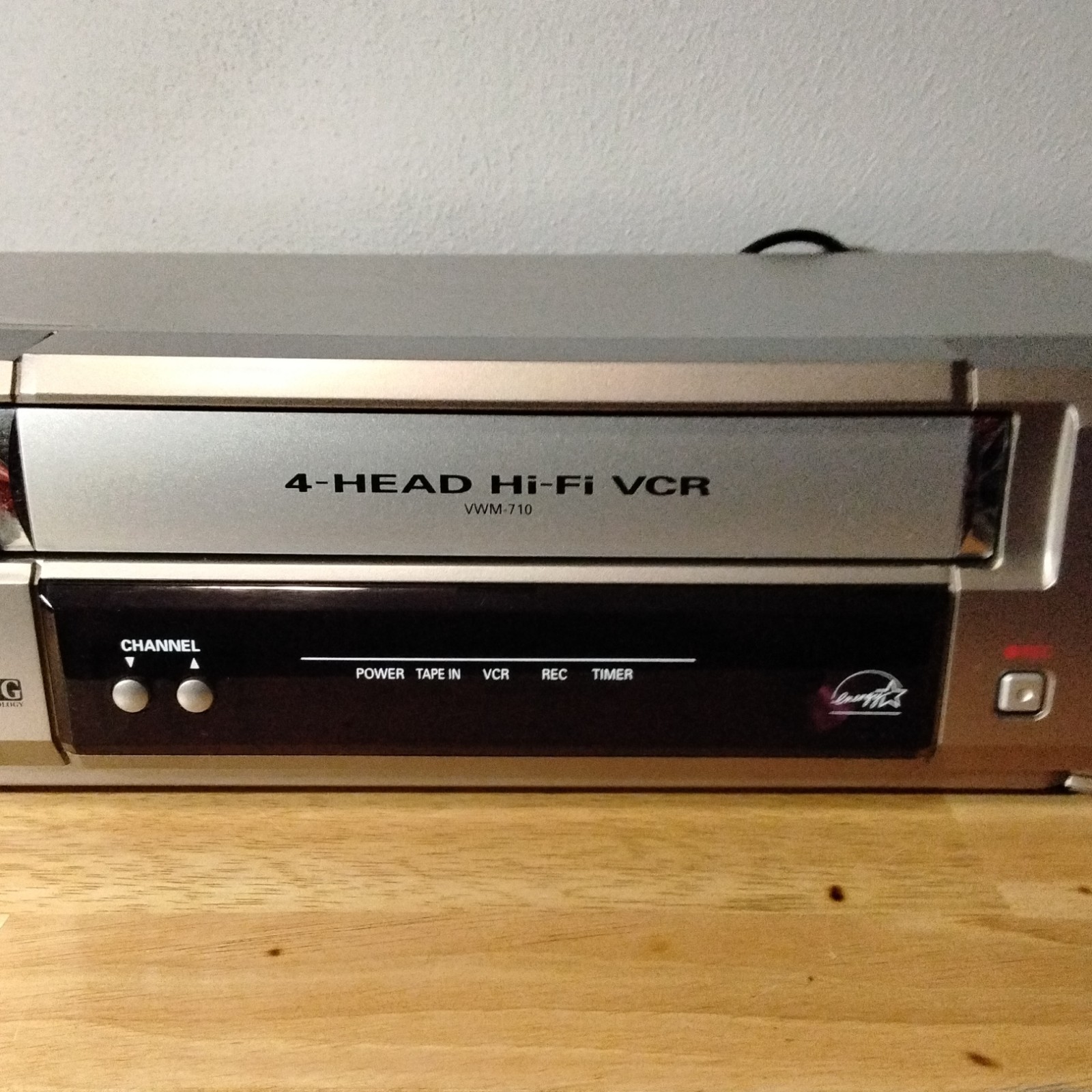 SANYO VWM-710 Hi-Fi VCR VHS Video Cassette Recorder 4-Head VCR
