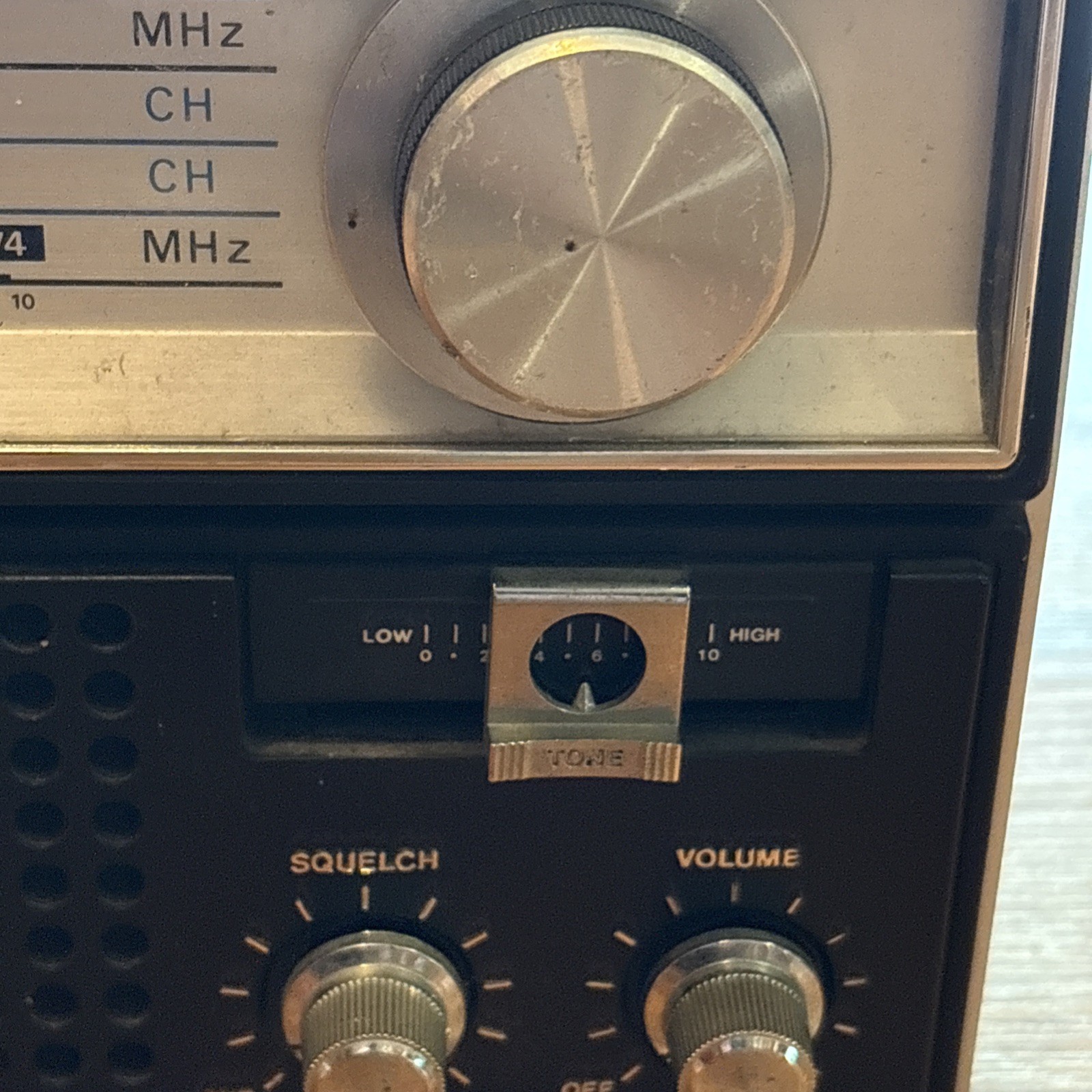 Vintage Portable Radio Realistic Patrolman-50 Raidoshack Chrome tested works