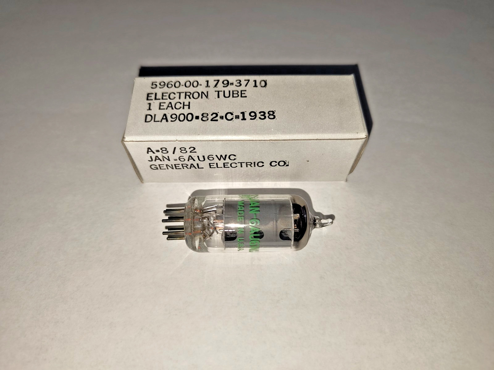 New Old Stock – General Electric GE JAN 6AU6WC (Mil Spec) Electron Tube – USA