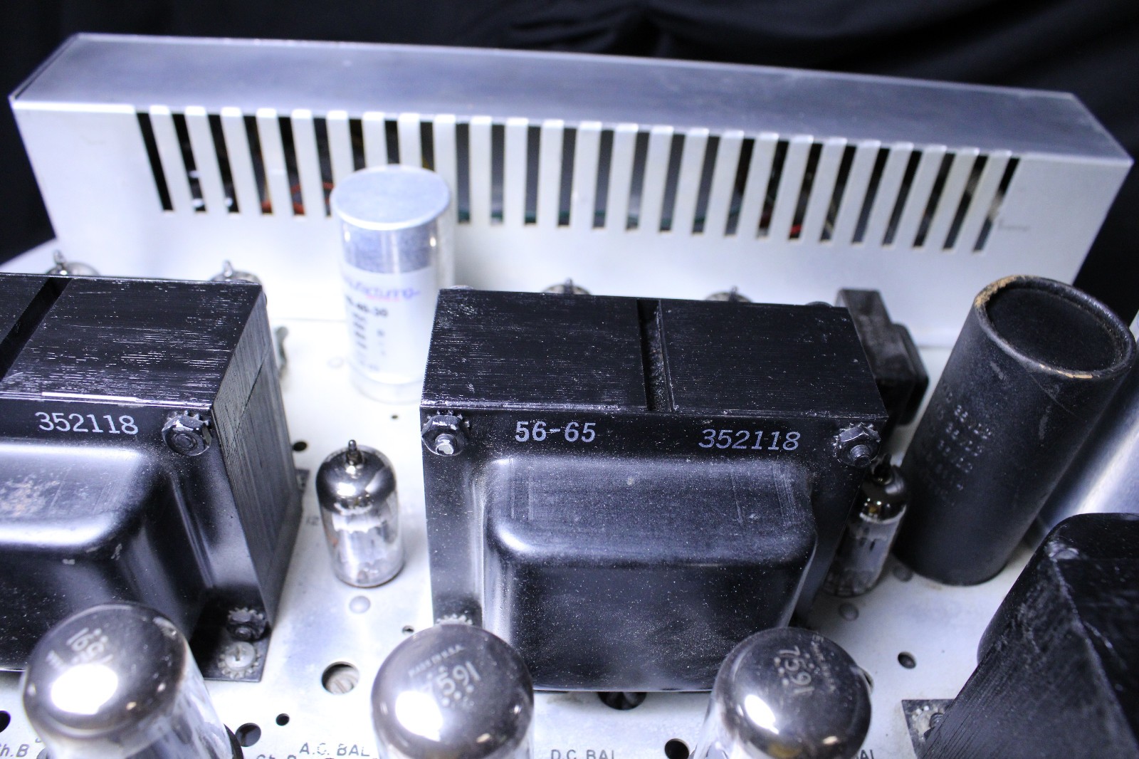Vintage PILOT 246 ‘Curtain of Sound’ Tube Integrated Amplifier Serviced