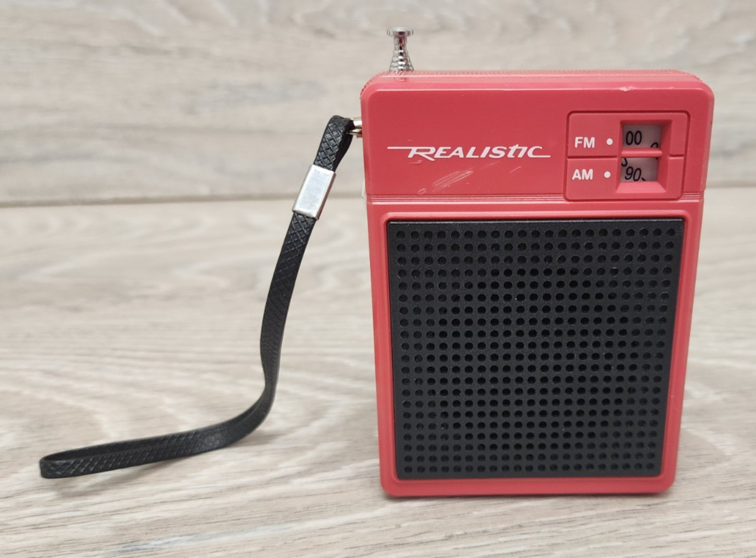 Vintage Realistic Flavoradio Red Handheld AM FM Radio 12-720 Tested Working