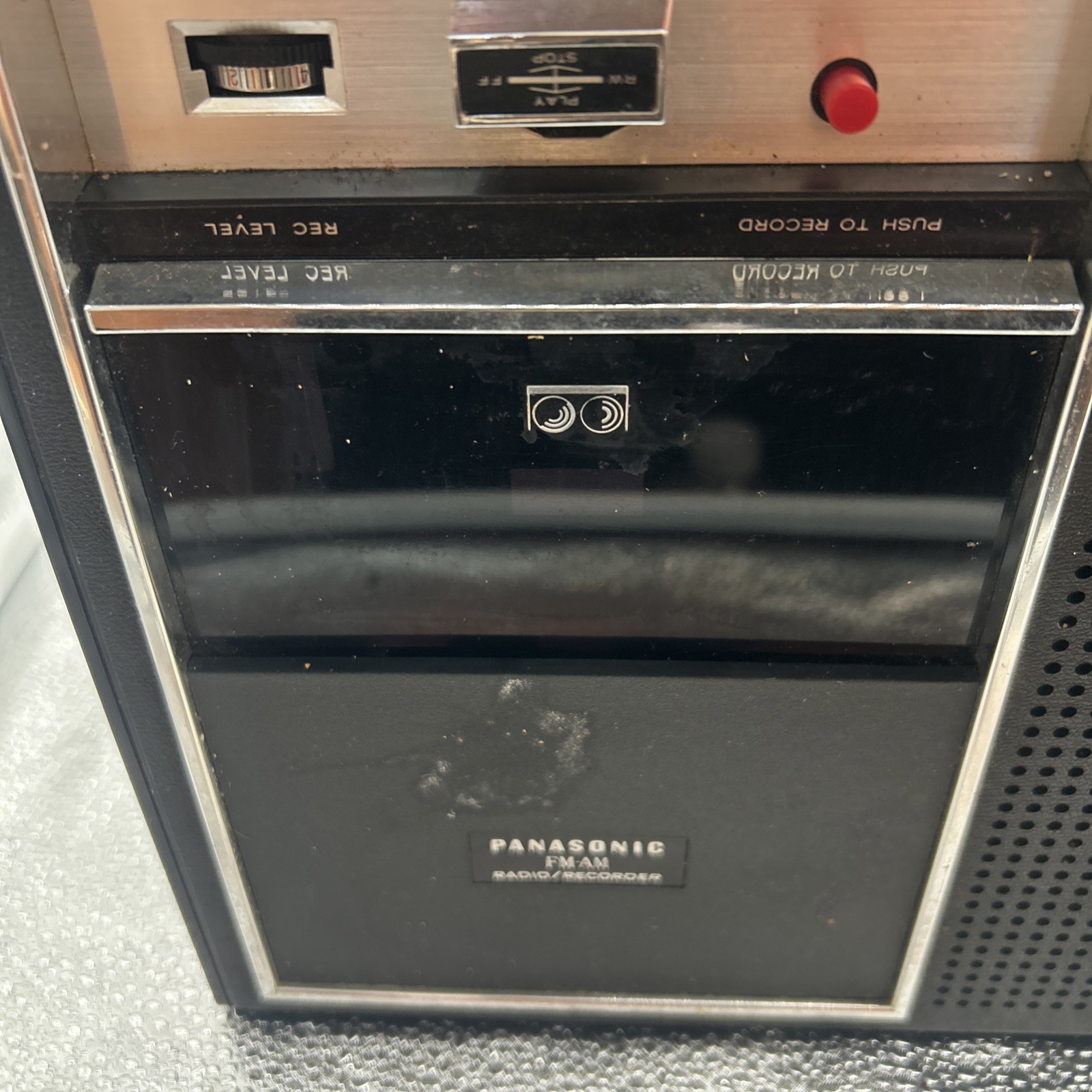 Vintage Panasonic Radio/Recorder Retro RF-7270 AM/FM Cassette Player (FOR PARTS)