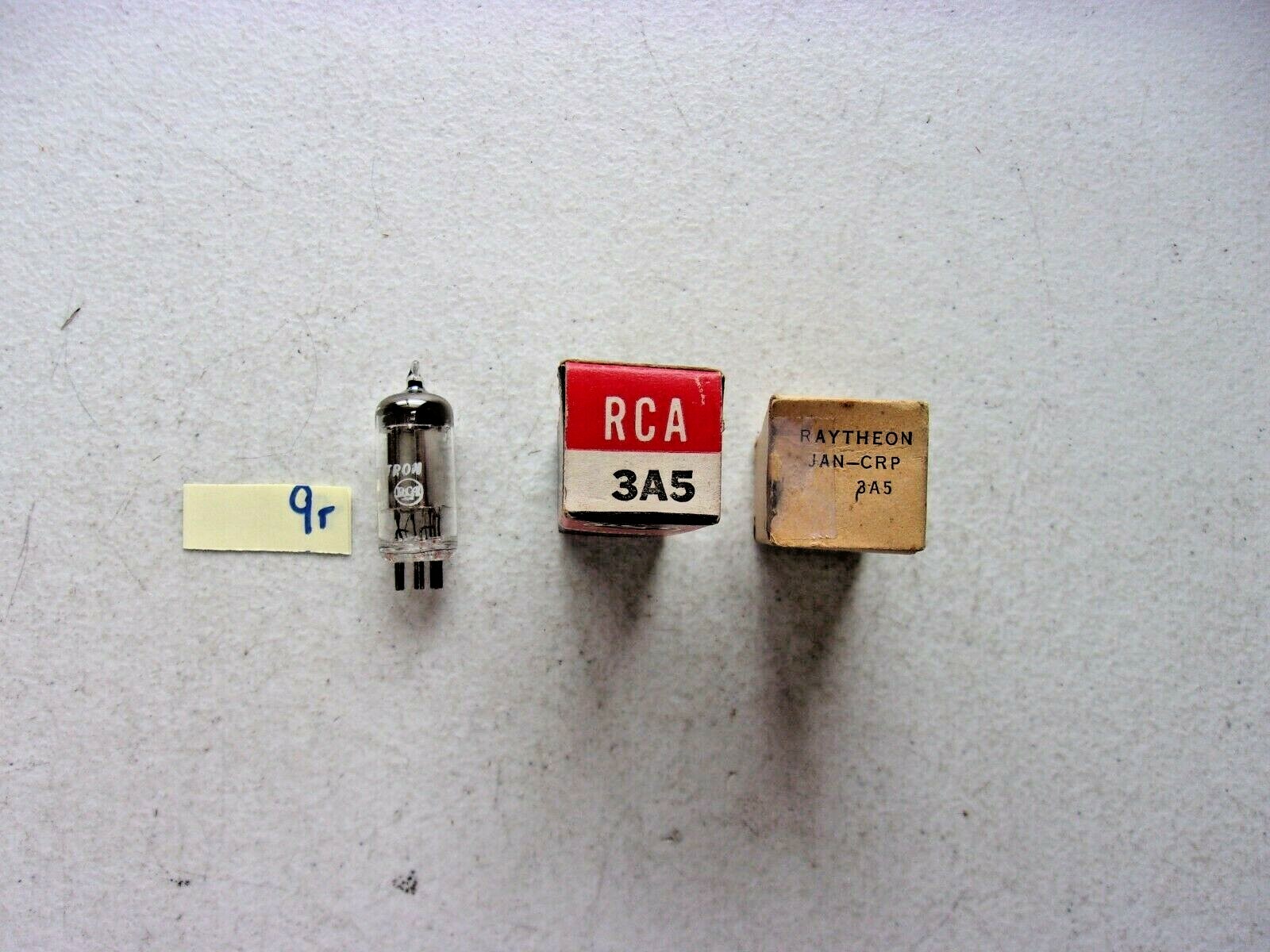 LOT OF 2 NEW IN BOX RCA RAYTHEON ELECTRON TUBES 3A5 (332)