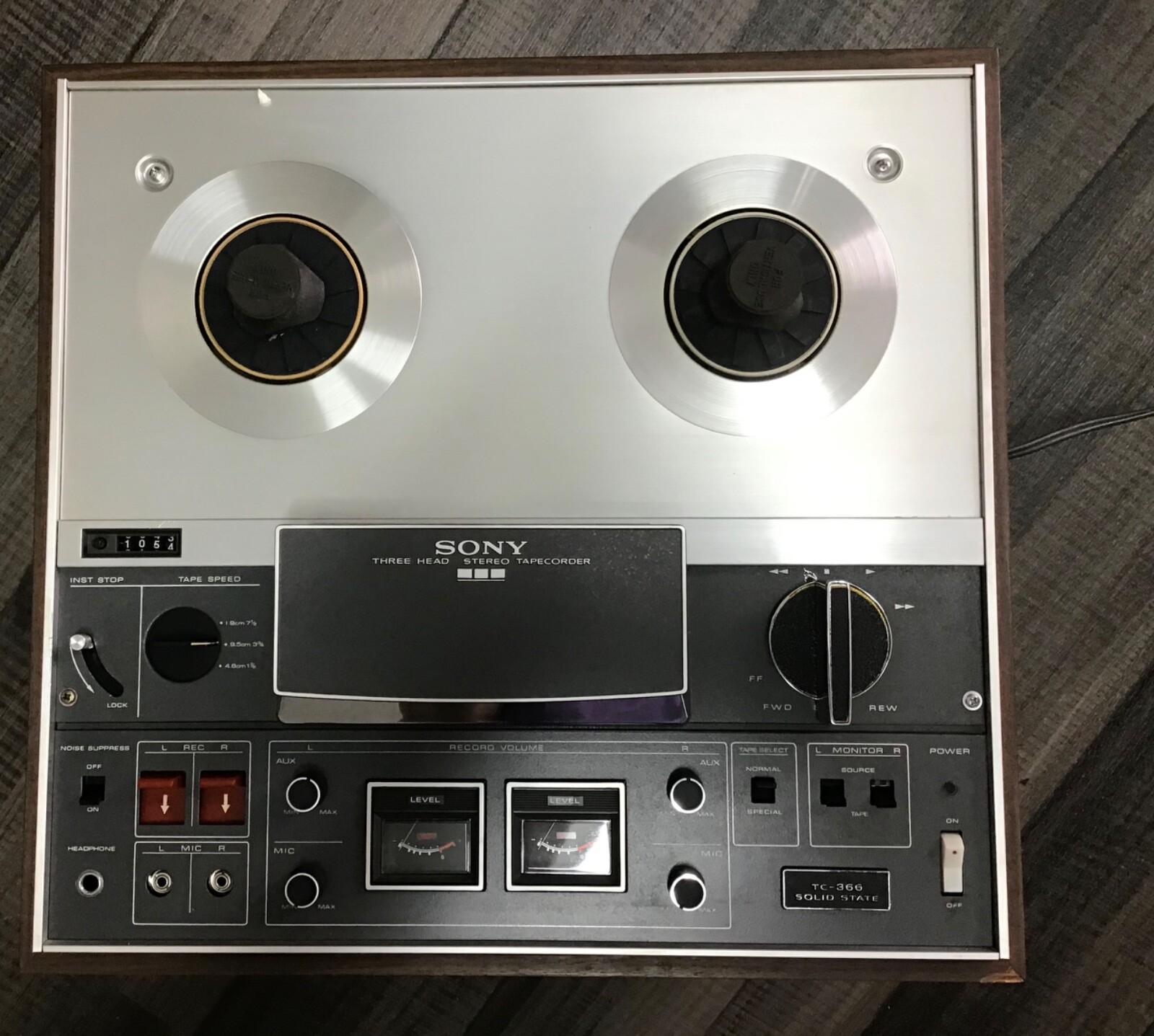 Sony TC-366 Tape Player – PRE OWNED