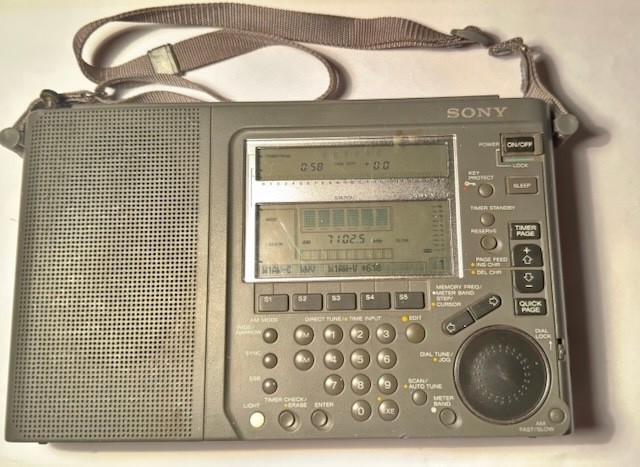Sony ICF-SW77 LW/MW/SW/FM Stereo Receiver