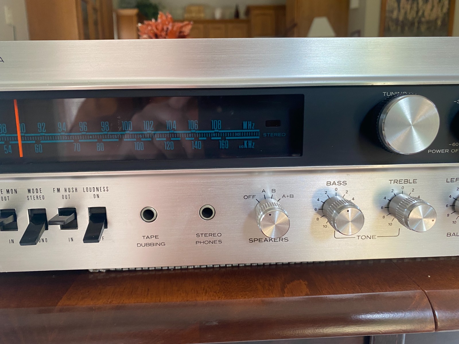Sherwood S‑7100A Receiver – Recapped, Serviced, Clean Faceplate, Tested