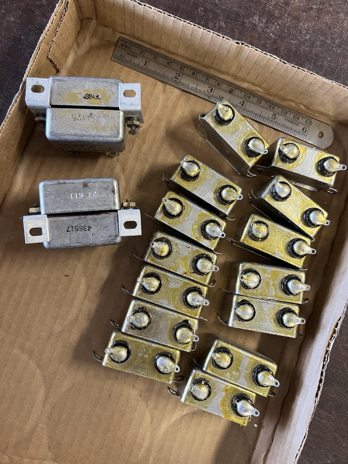 Lot Vintage Oil Capacitors Cornell Dubilier DYR6050G 0.5uF 600V Gudeman