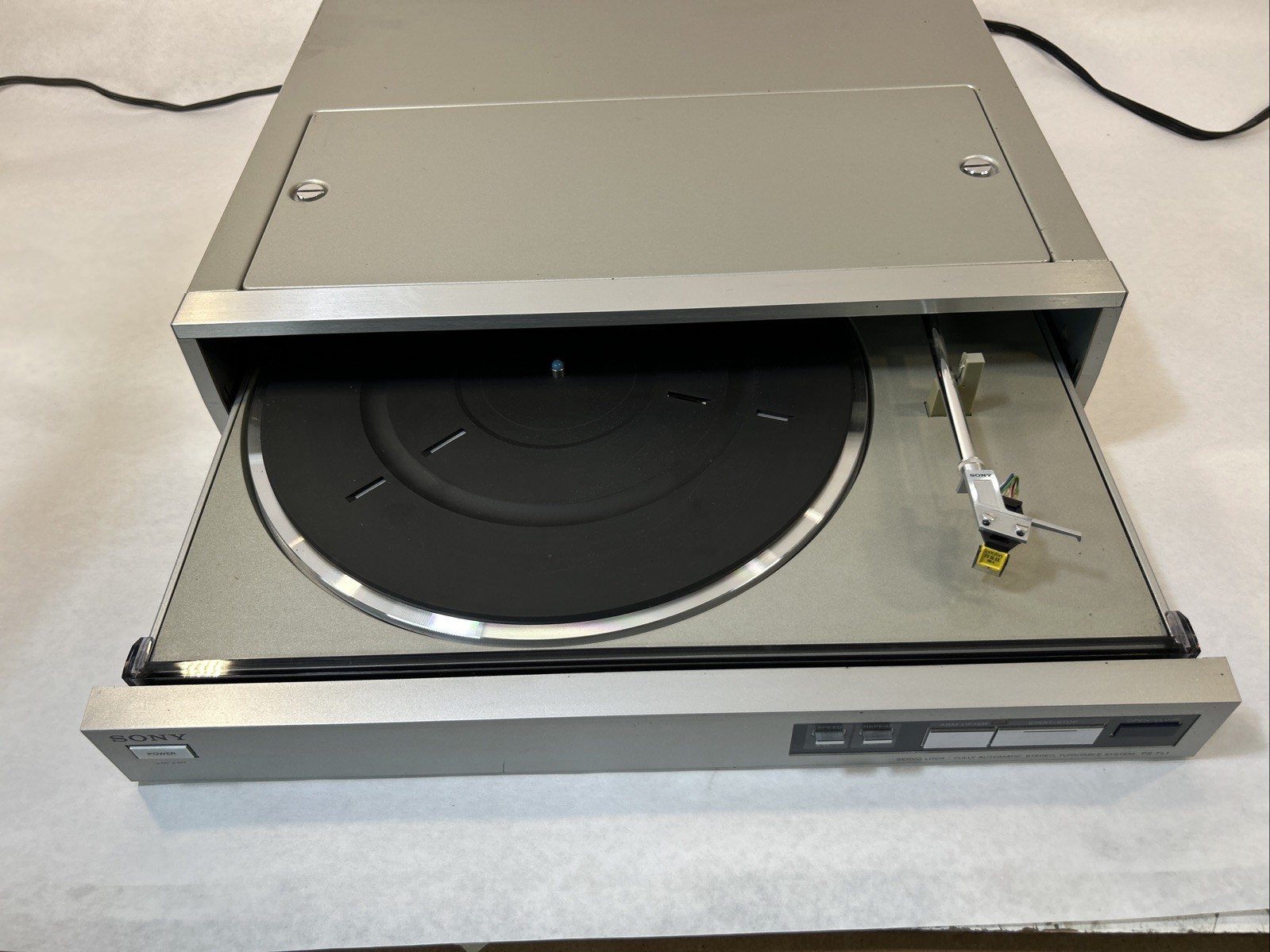 Sony PS-FL1 DirectDrive FullAuto Turntable W/Ortofon FF15XE MKII & Original Box!