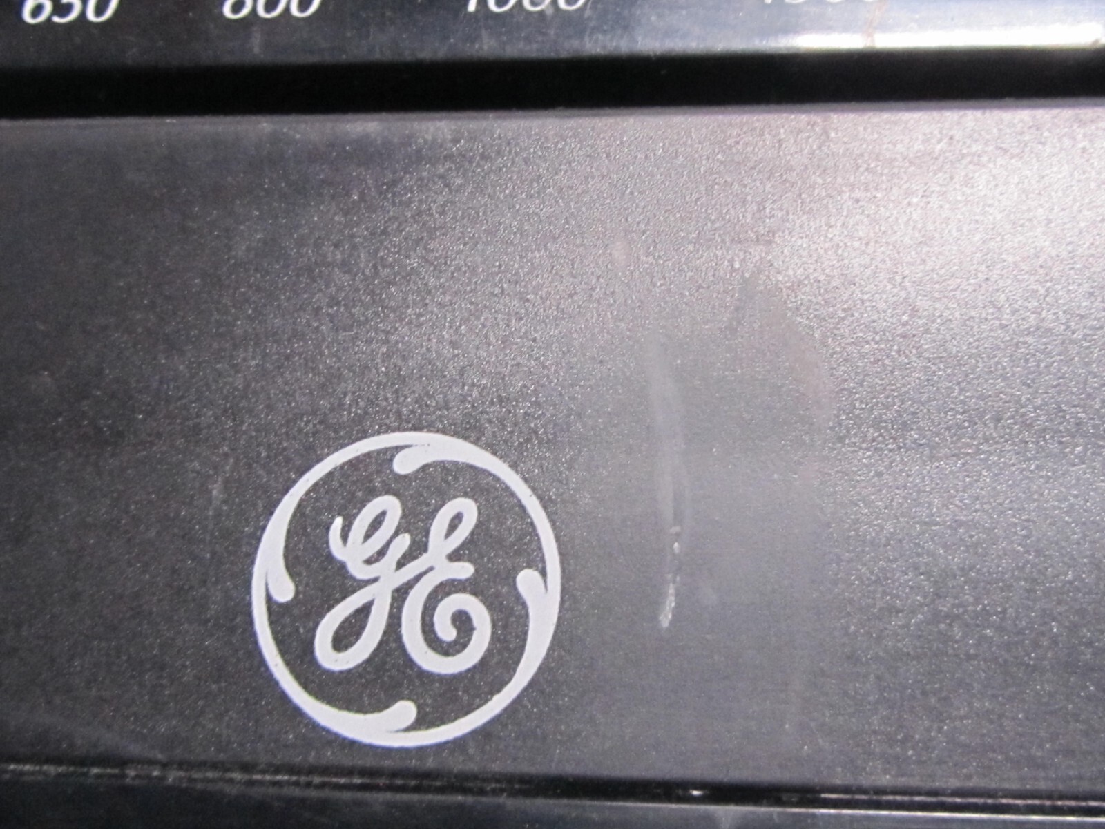 GE AUTOMATIC STOP AM/FM RADIO CASSETTE MODEL NO. 3-5264A. WORKS!