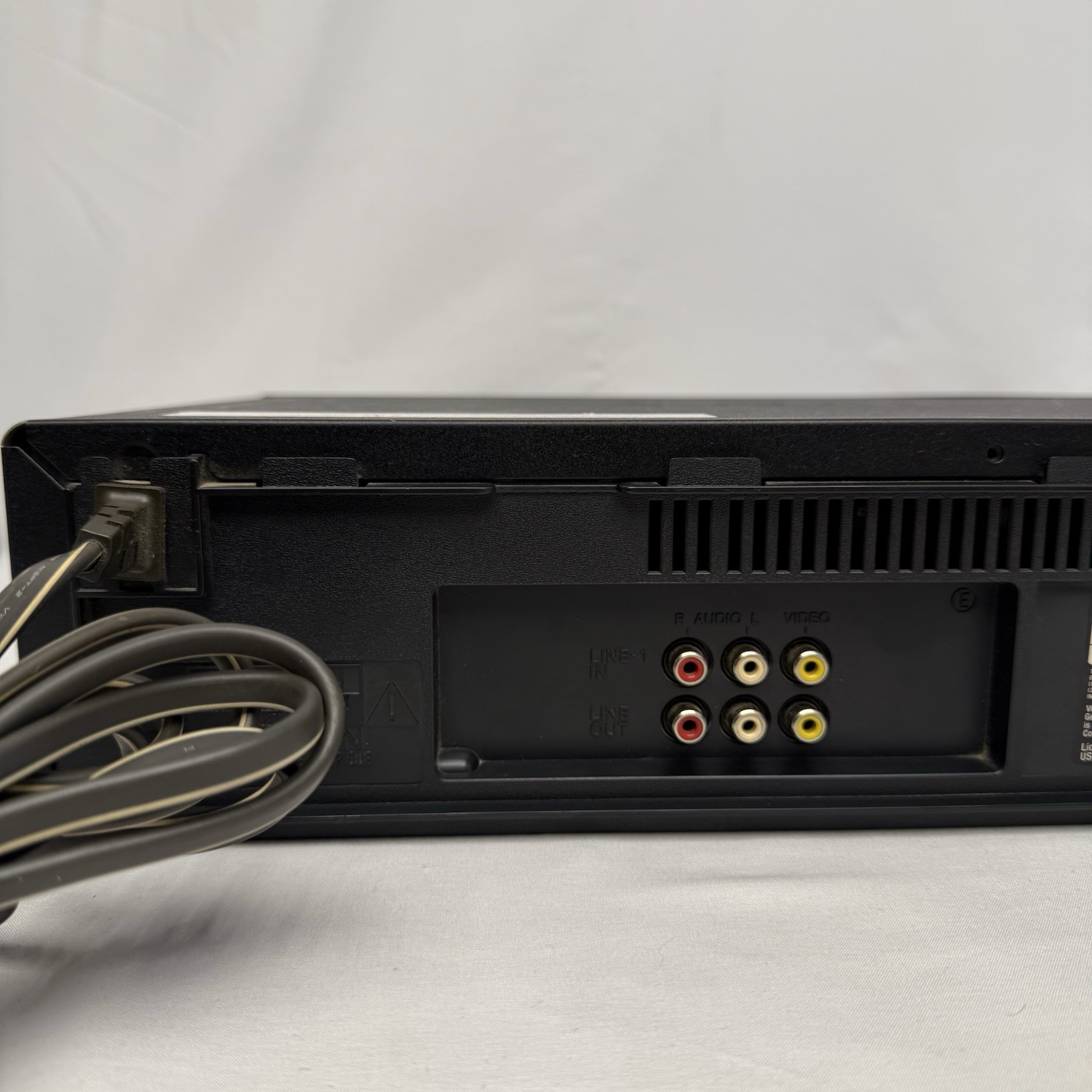 Sony SLV-N71 Hi-Fi Stereo VHS VCR 4 Head Tested Working – No Remote