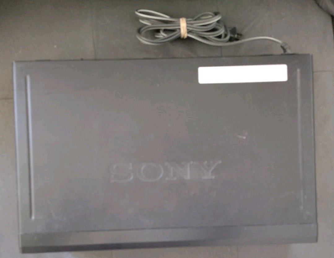 Sony SLV-N71 VCR Video Cassette Recorder Player VHS Tested And Working No Remote