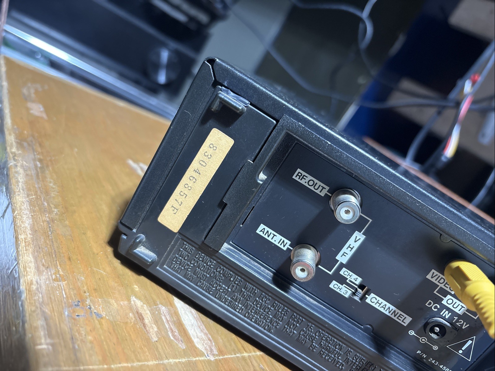 Emerson VCP665 VHS Video Cassette Player Front Loading System AC/DC 12V
