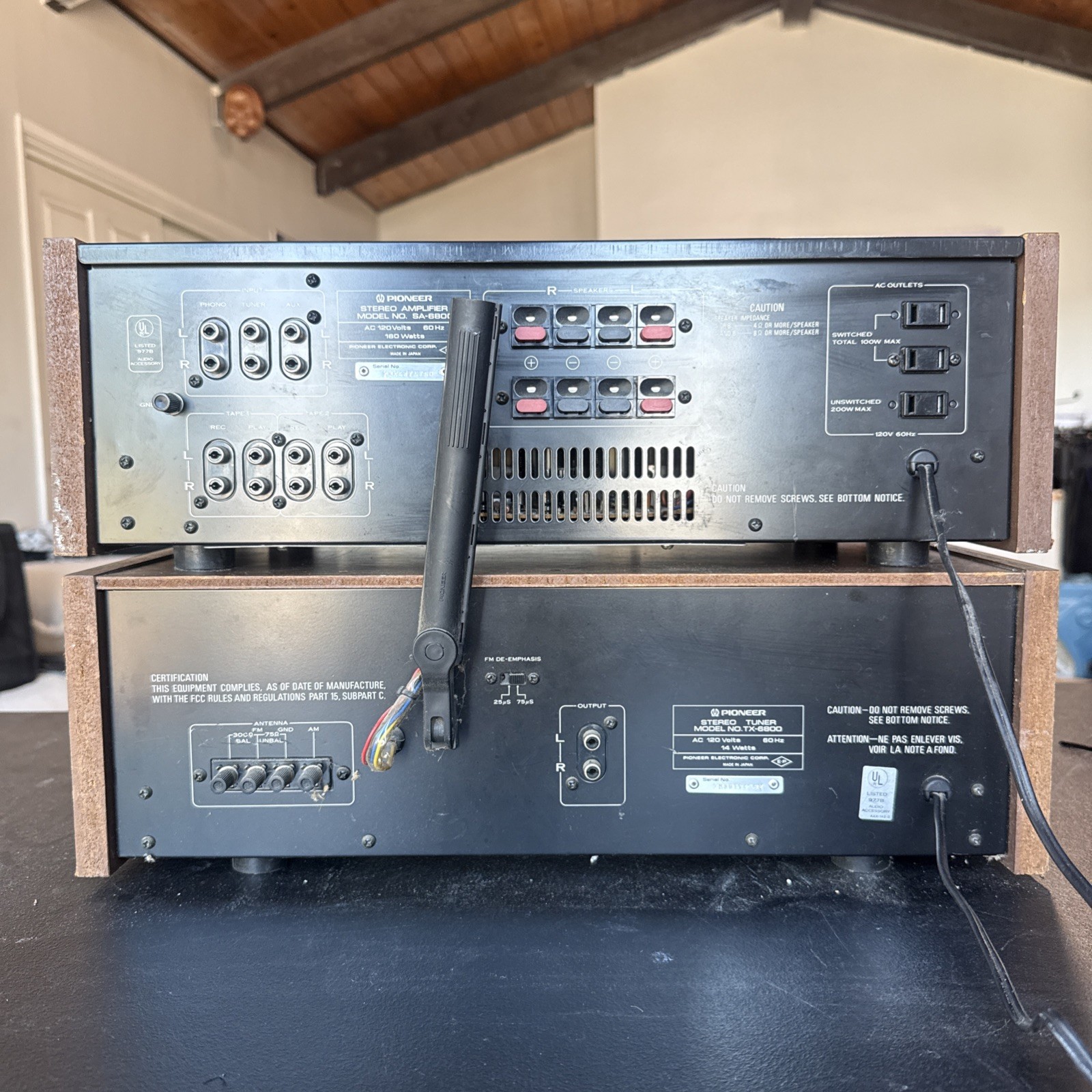 Pioneer SA-6800 Stereo Integrated Amplifier TX6800 TUNER