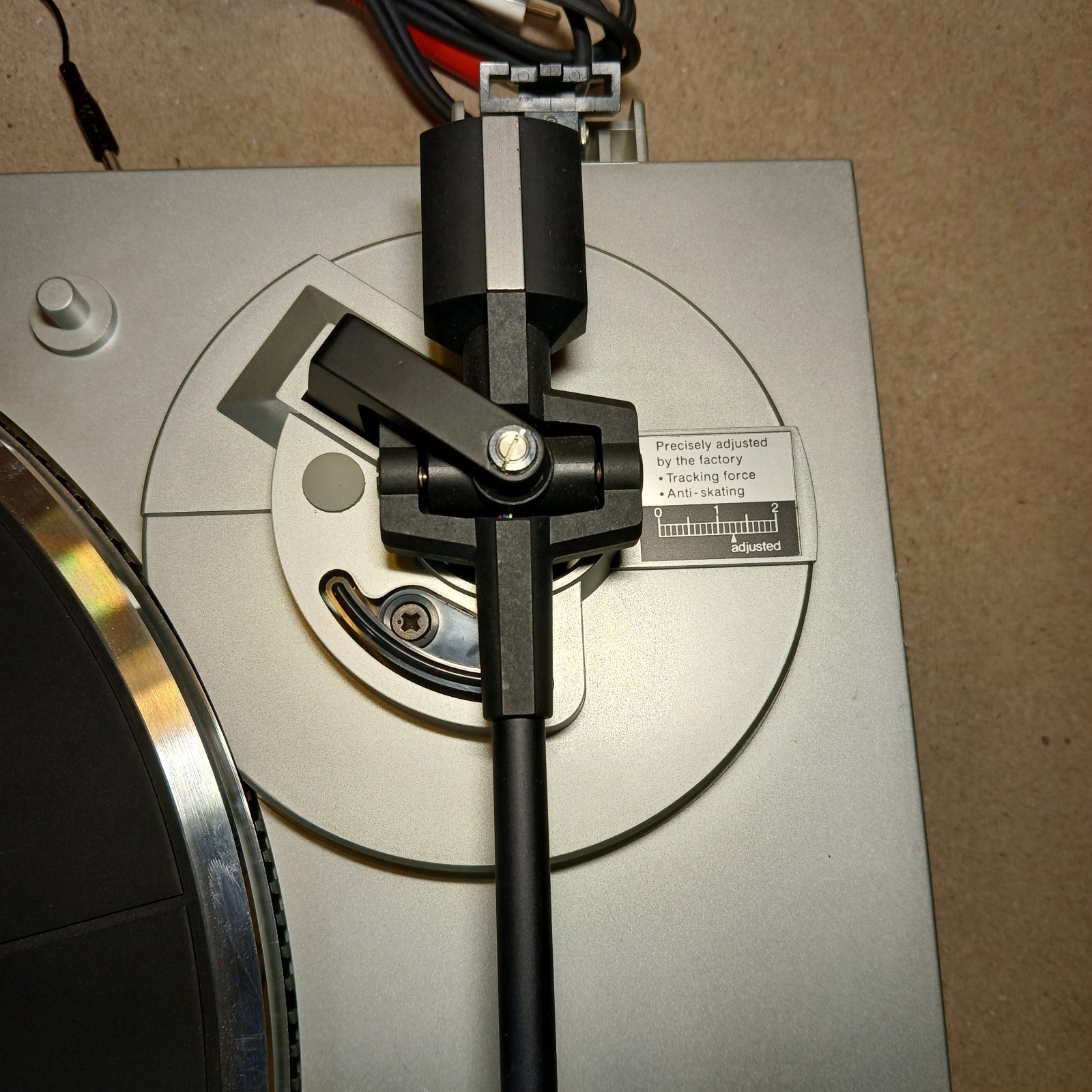 Vintage MCS 6604 Quartz Direct Drive Semi-Automatic Turntable Tested No Cover