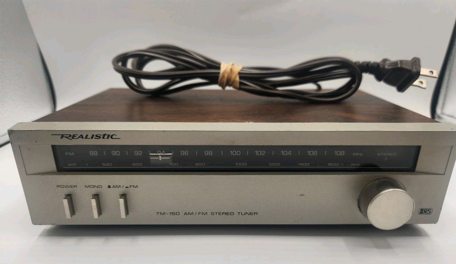 Vintage Realistic TM-150 Stereo AM/FM Radio Tuner 31-1956 Radio Shack FOR PARTS