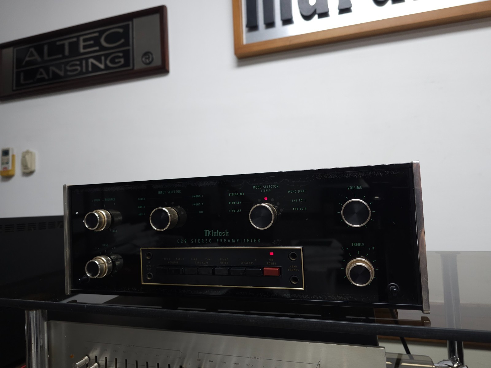 McIntosh C29 Solid State Stereo Preamplifier Serviced Good Aesthetic Condition